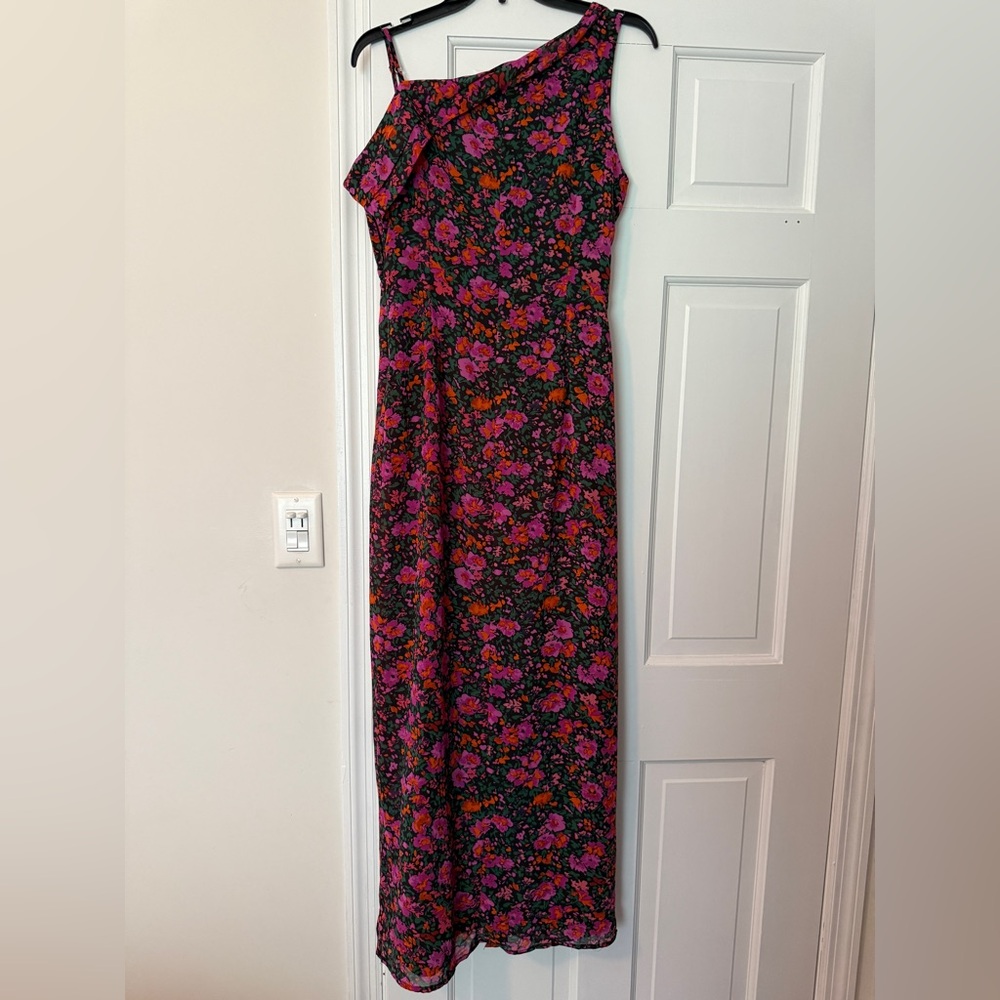 Floral Maxi Dress - Black and Pink